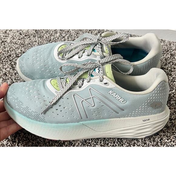 Karhu Shoes - KARHU Ikoni 2.0 women's size 10.5